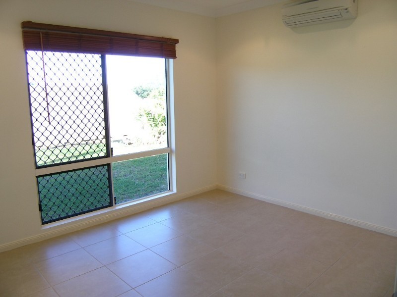 72 Moore Road, Kewarra Beach QLD 4879