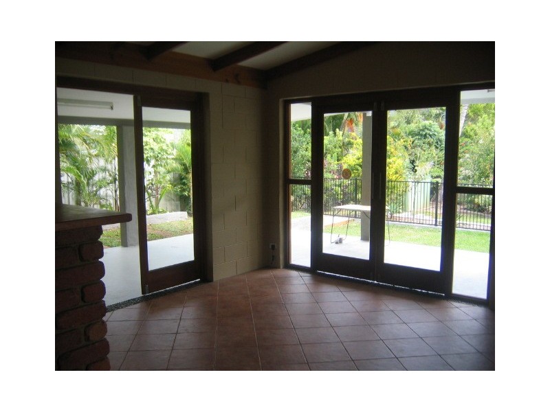 3 Kieta Close, Trinity Beach QLD 4879