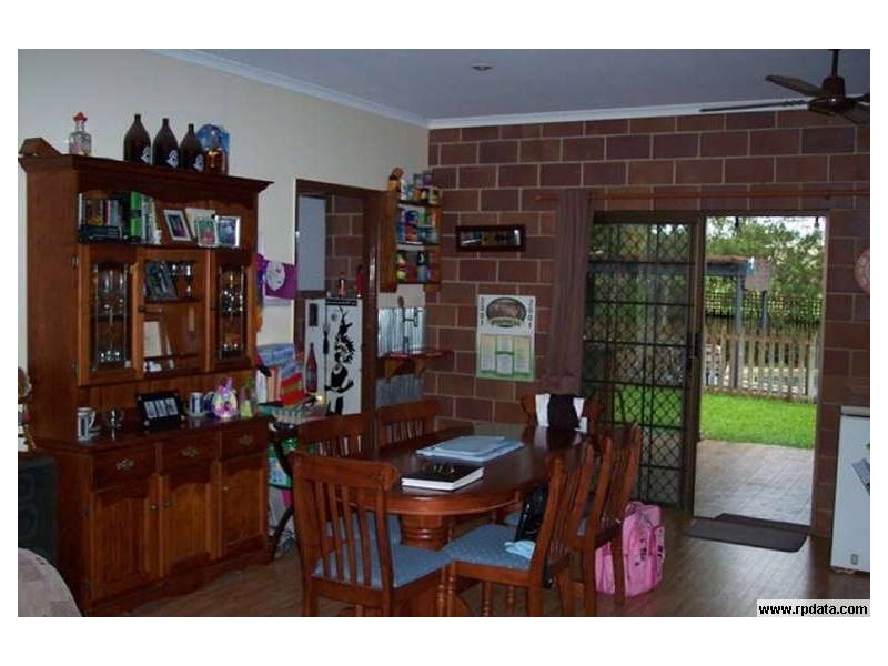 22 Village Terrace, Redlynch QLD 4870