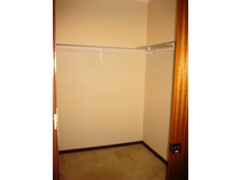 22 Village Terrace, Redlynch QLD 4870