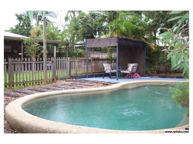 22 Village Terrace, Redlynch QLD 4870