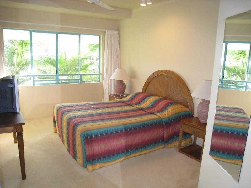 Trinity Beach QLD 4879