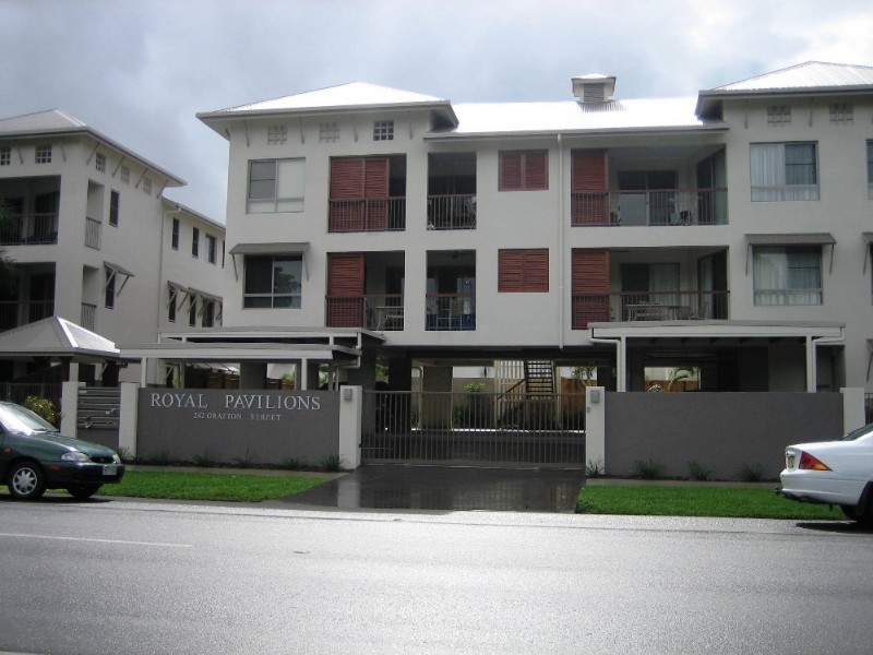 26/242 Grafton Street, Cairns North QLD 4870