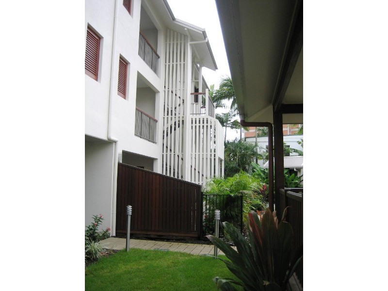 26/242 Grafton Street, Cairns North QLD 4870