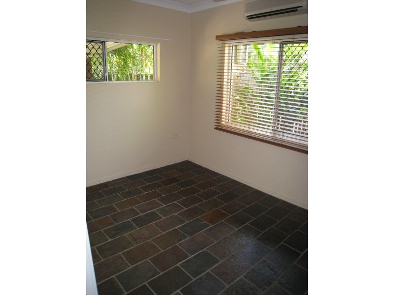Kewarra Beach QLD 4879