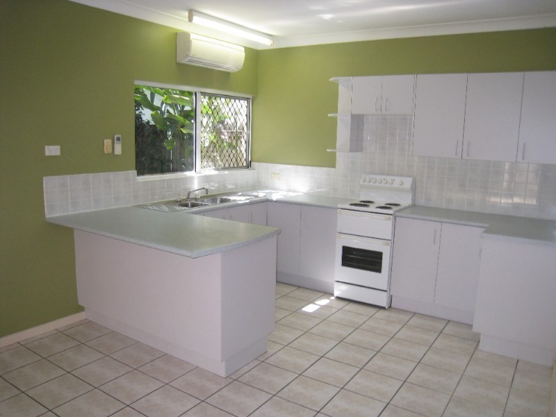 Kewarra Beach QLD 4879