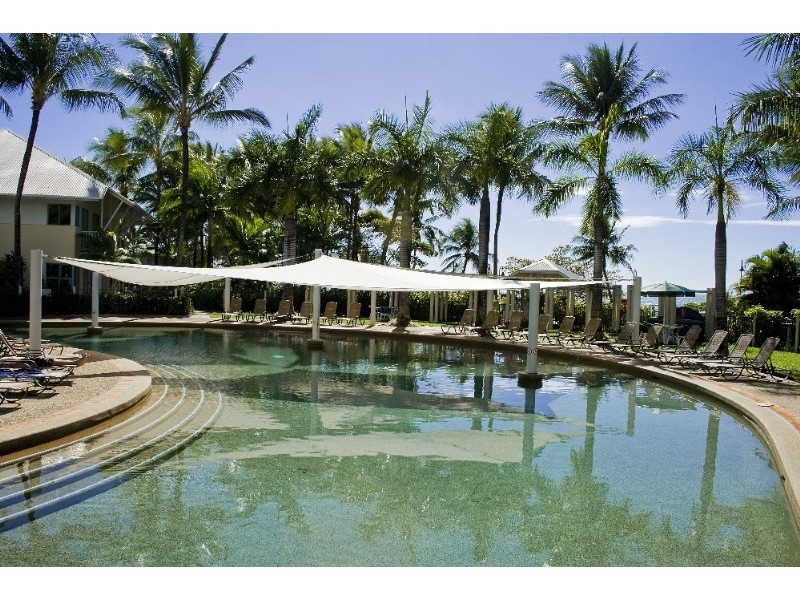 Trinity Beach QLD 4879