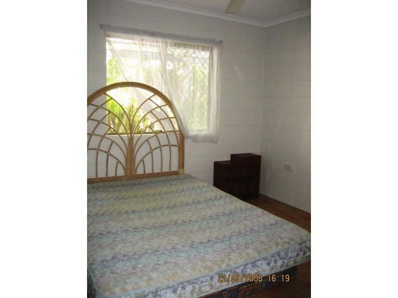 39 Periwinkle Avenue, Trinity Beach QLD 4879