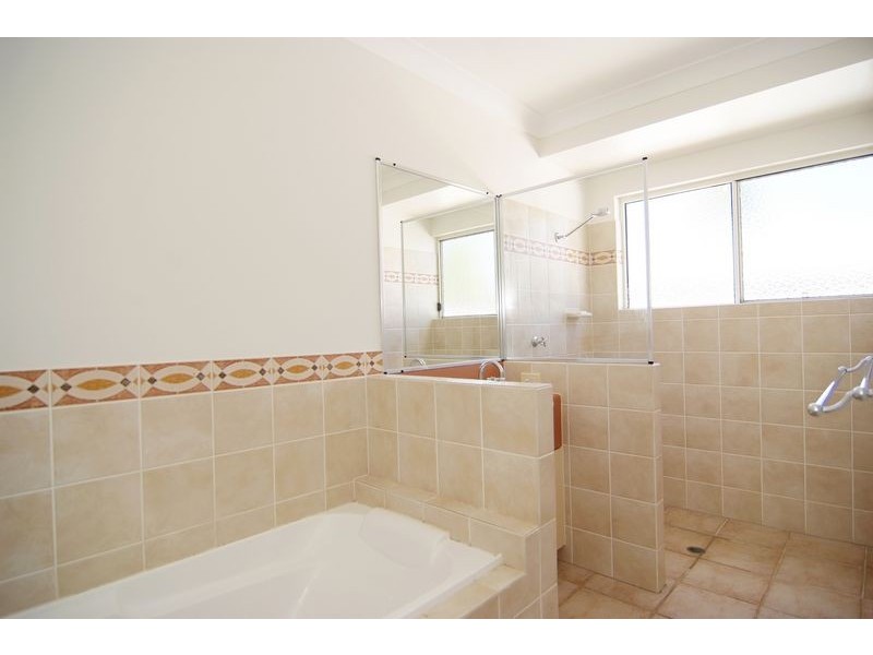 Kewarra Beach QLD 4879