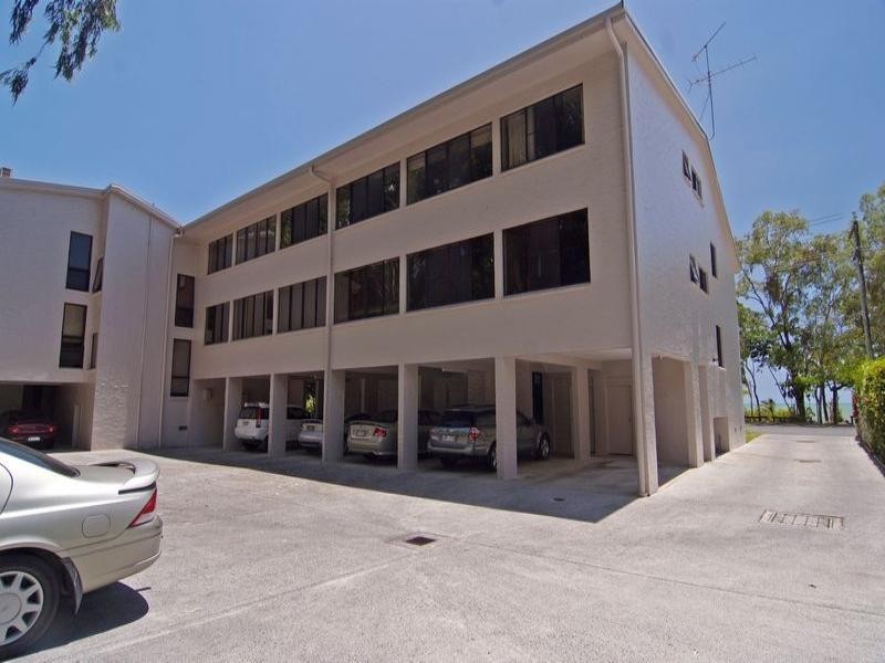 Clifton Beach QLD 4879