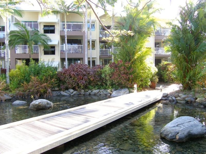 Trinity Beach QLD 4879