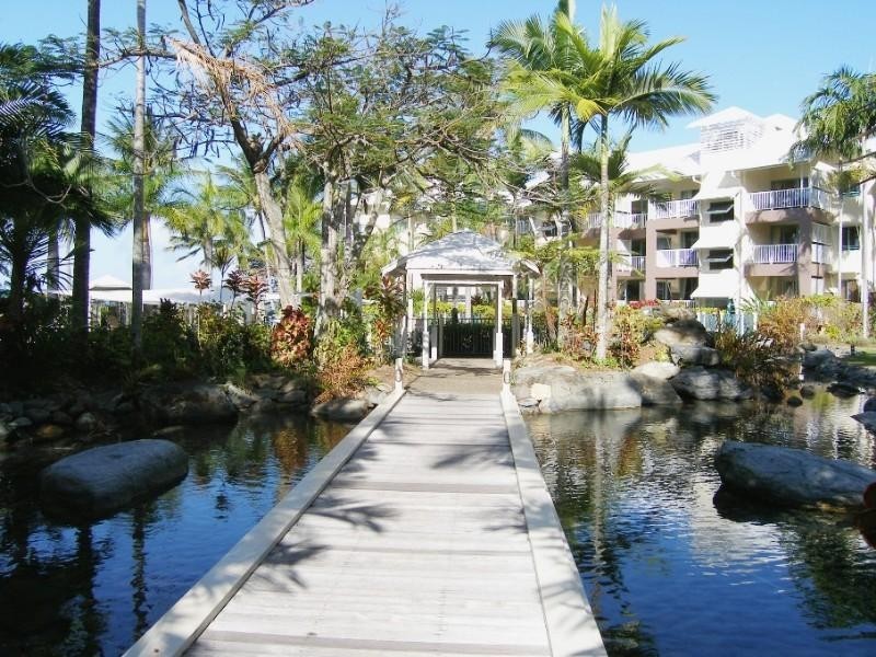 Trinity Beach QLD 4879