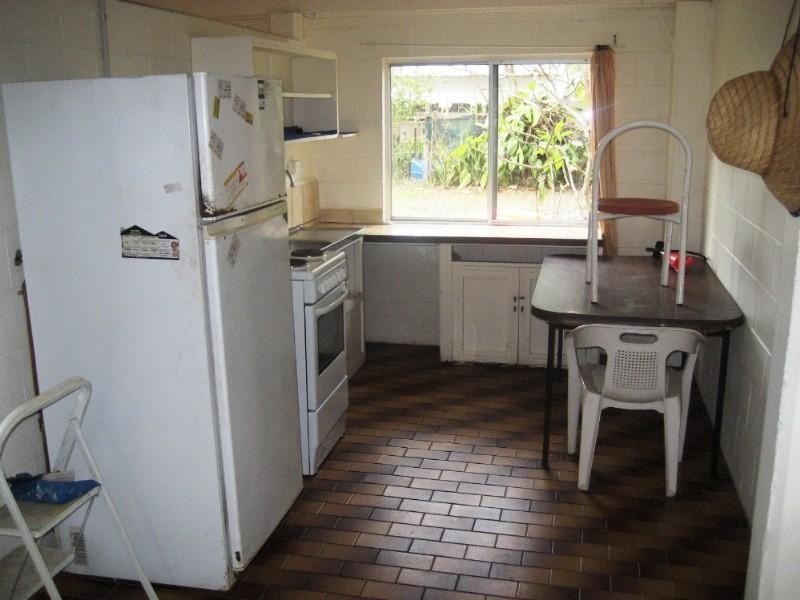 6b Arunta Street, Trinity Park QLD 4879