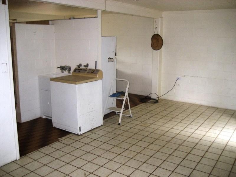 6b Arunta Street, Trinity Park QLD 4879