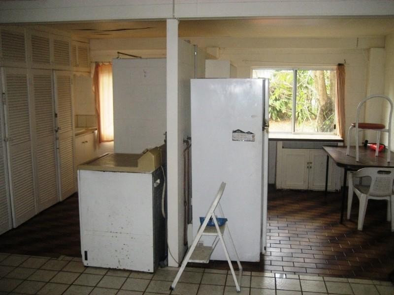 6b Arunta Street, Trinity Park QLD 4879