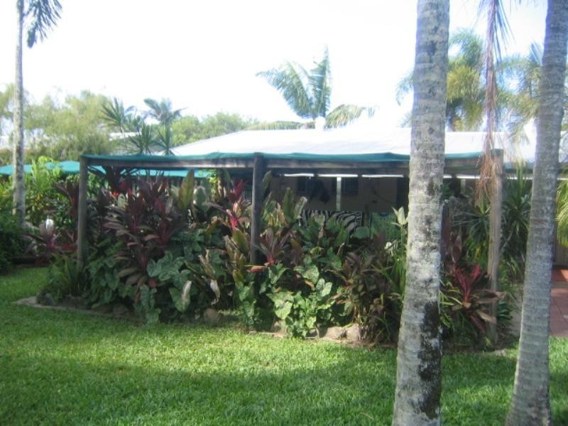 3 Periwinkle Street, Trinity Beach QLD 4879