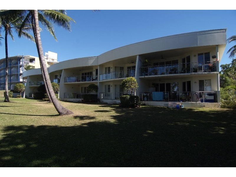 Trinity Beach QLD 4879