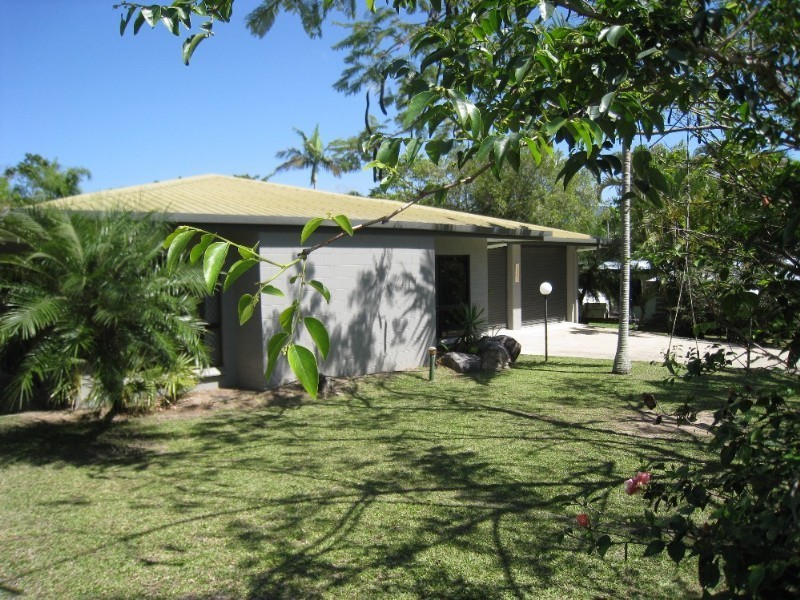 Trinity Beach QLD 4879