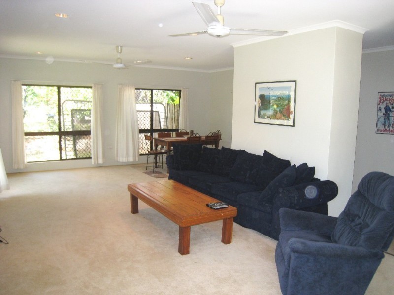 Trinity Beach QLD 4879