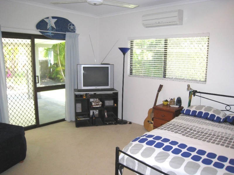 Trinity Beach QLD 4879