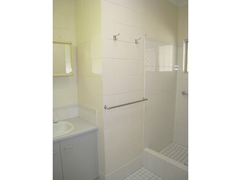 Kewarra Beach QLD 4879