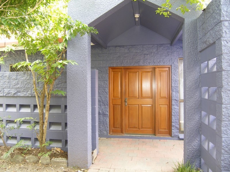 5 Frankston Street, Kewarra Beach QLD 4879