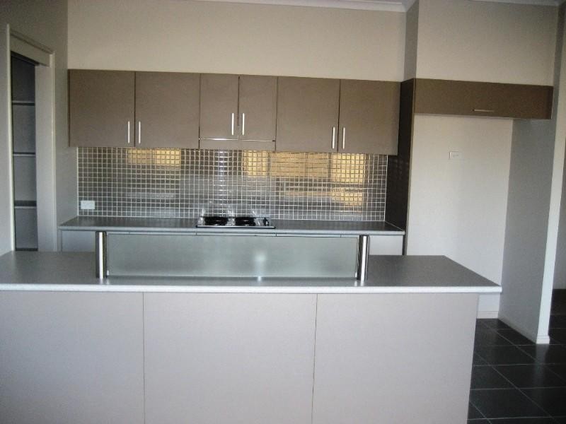 5 Floreat Close, Kewarra Beach QLD 4879