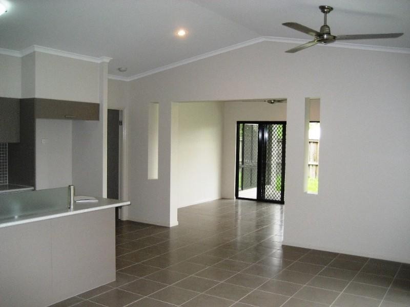 5 Floreat Close, Kewarra Beach QLD 4879