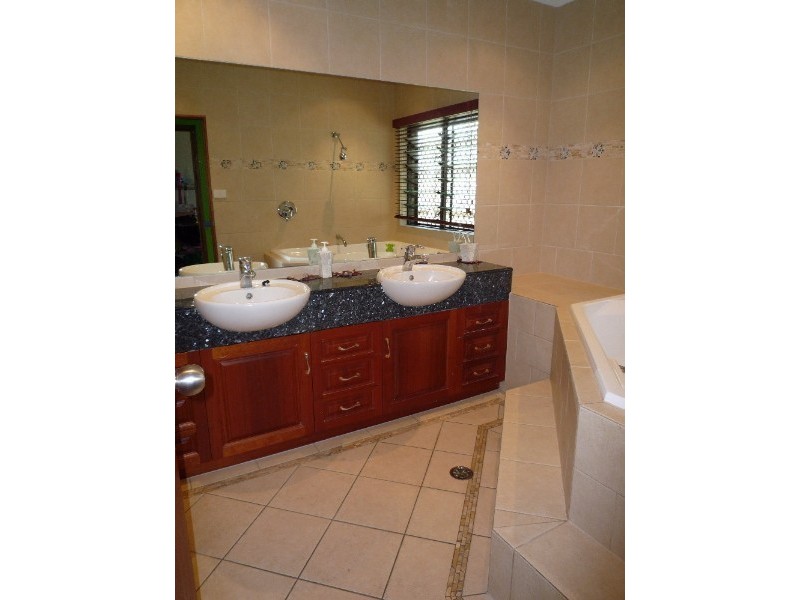 Trinity Beach QLD 4879