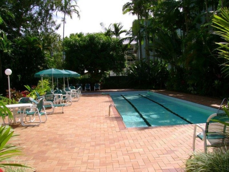 Clifton Beach QLD 4879