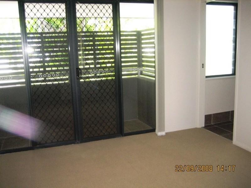 15/1766 Captain Cook Highway, Clifton Beach QLD 4879