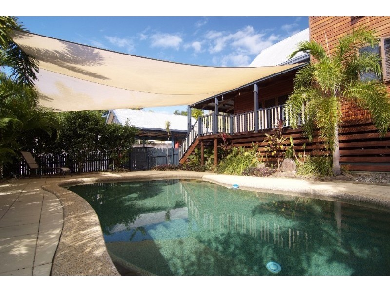 Kewarra Beach QLD 4879