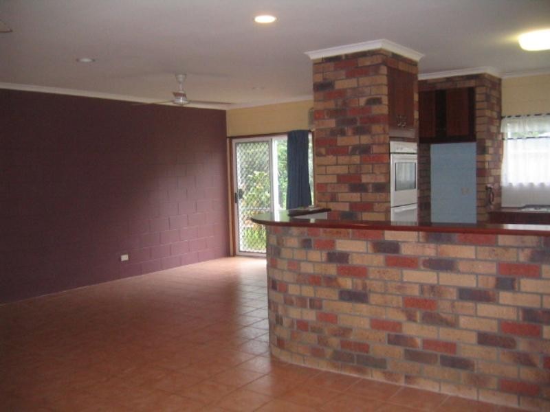 3 Cyprea Close, Trinity Beach QLD 4879