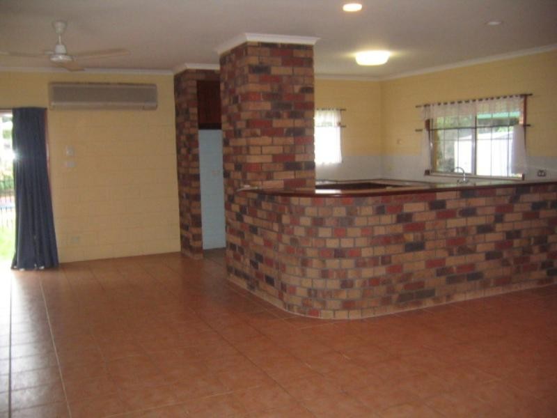 3 Cyprea Close, Trinity Beach QLD 4879