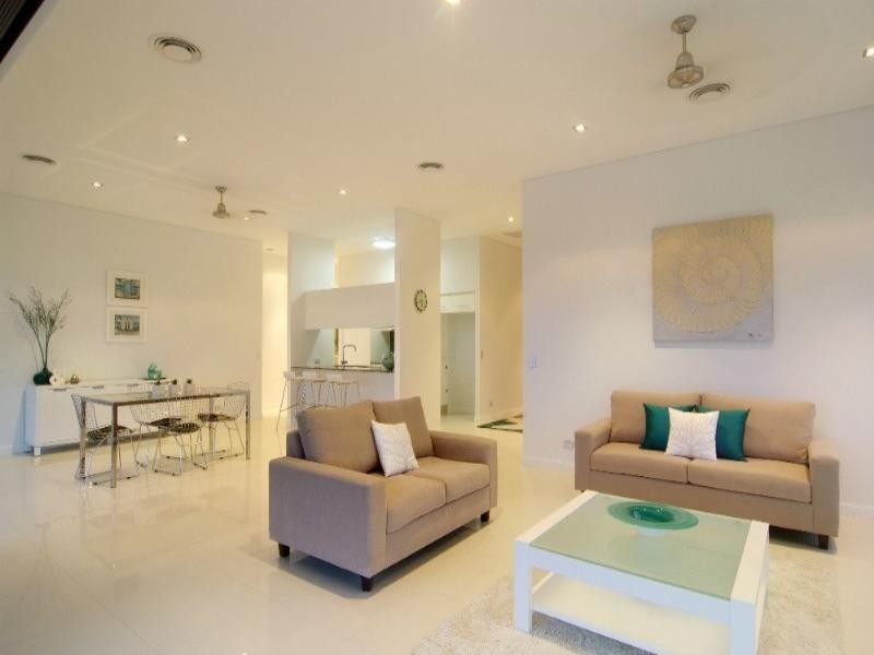 7/32 Moore Street, Trinity Beach QLD 4879