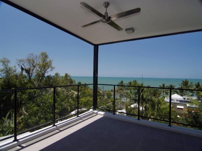 5/32 Moore Street, Trinity Beach QLD 4879