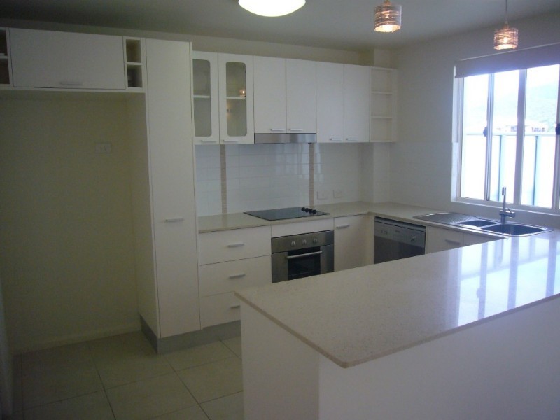 7/75 Moore Street, Trinity Beach QLD 4879