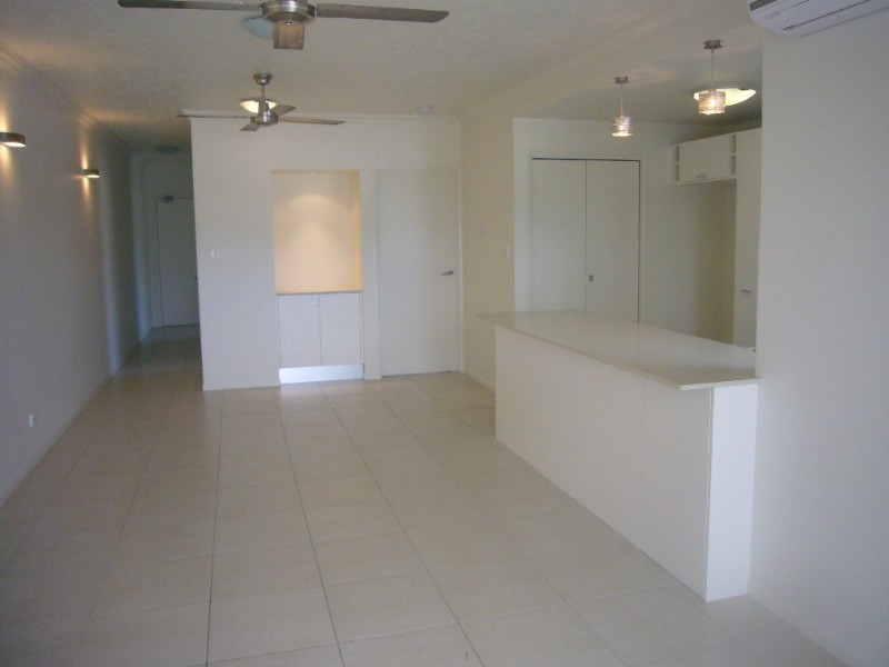 7/75 Moore Street, Trinity Beach QLD 4879