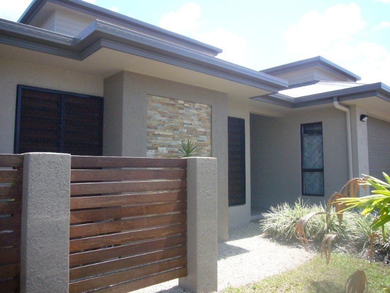 Clifton Beach QLD 4879