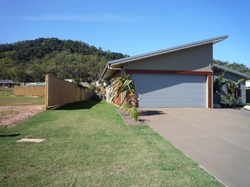 Trinity Park QLD 4879