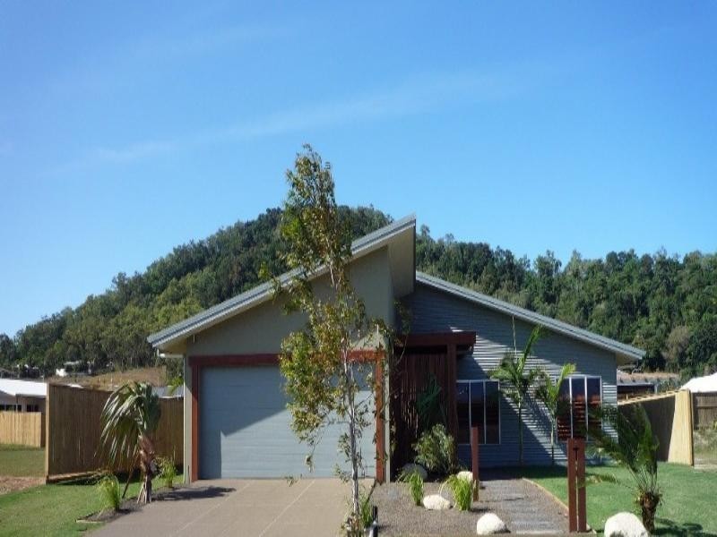 Trinity Park QLD 4879