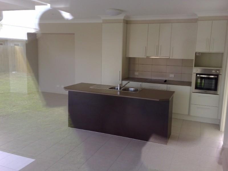 20 Seton Street, Trinity Park QLD 4879
