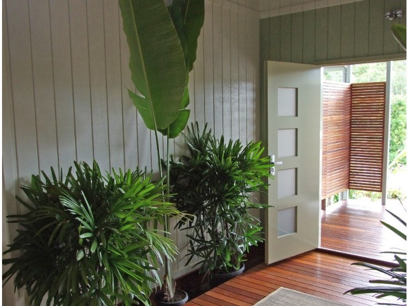 Trinity Beach QLD 4879