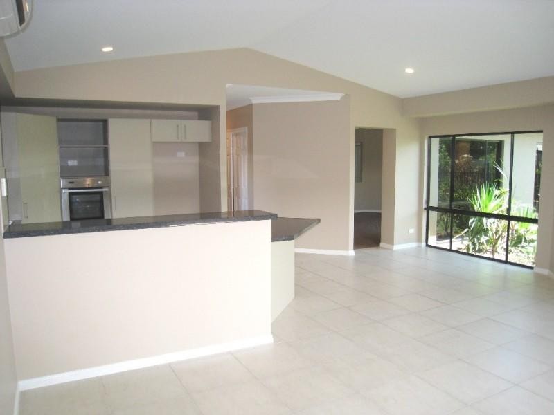 Kewarra Beach QLD 4879