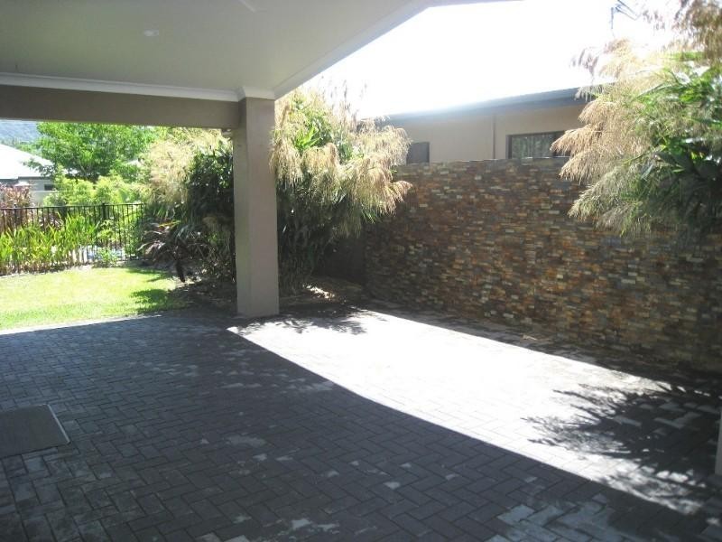 Kewarra Beach QLD 4879