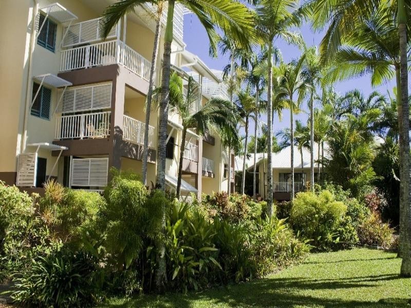 Trinity Beach QLD 4879