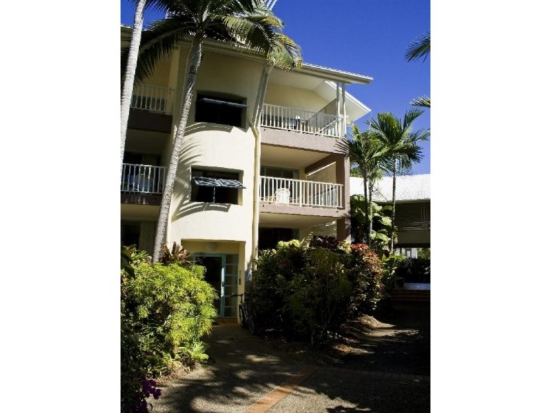 Trinity Beach QLD 4879