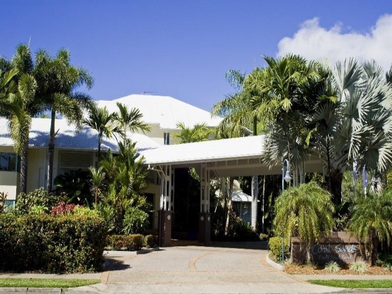 Trinity Beach QLD 4879