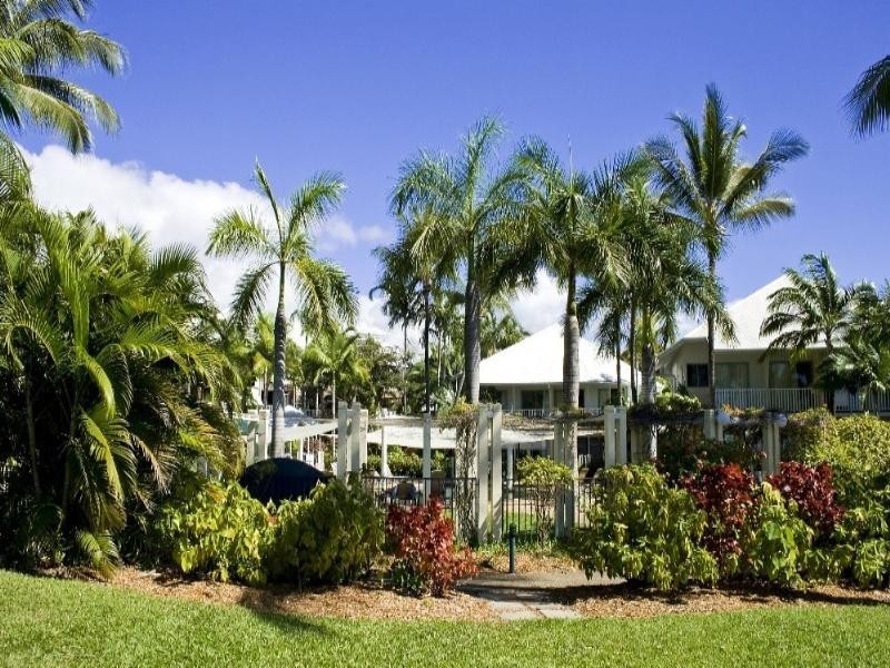 Trinity Beach QLD 4879