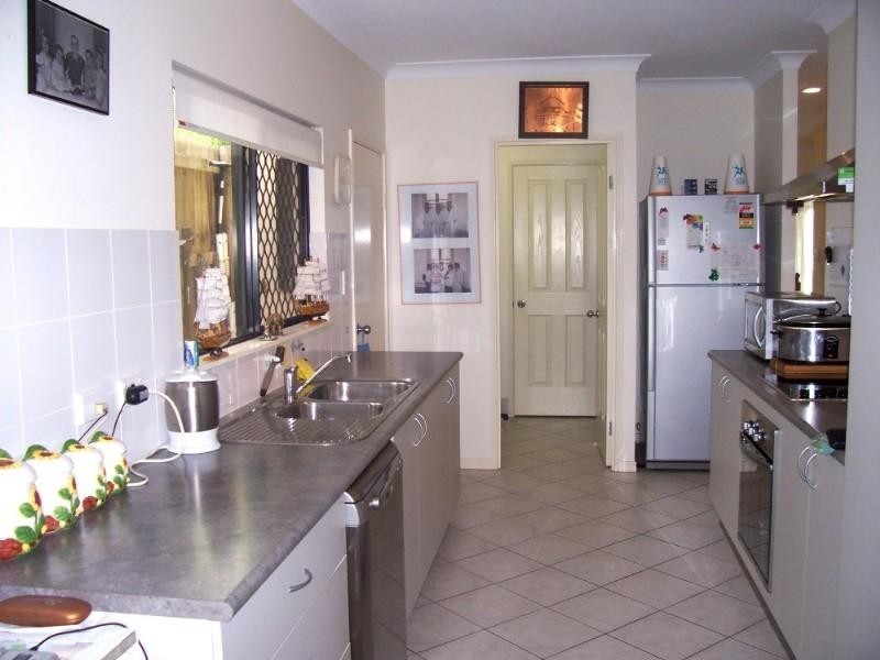 Kewarra Beach QLD 4879